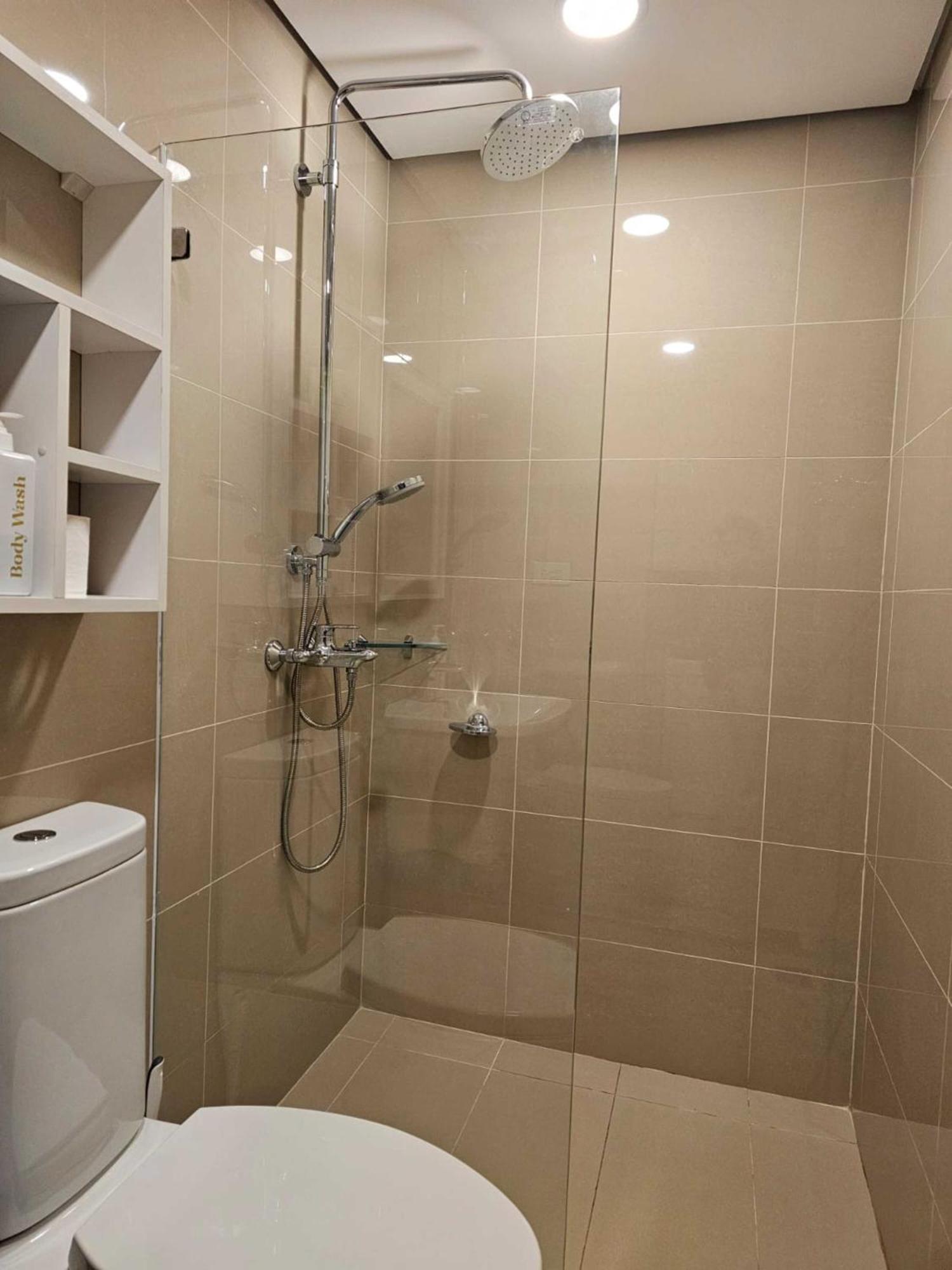 38 Park Ave 2707 Apartment *