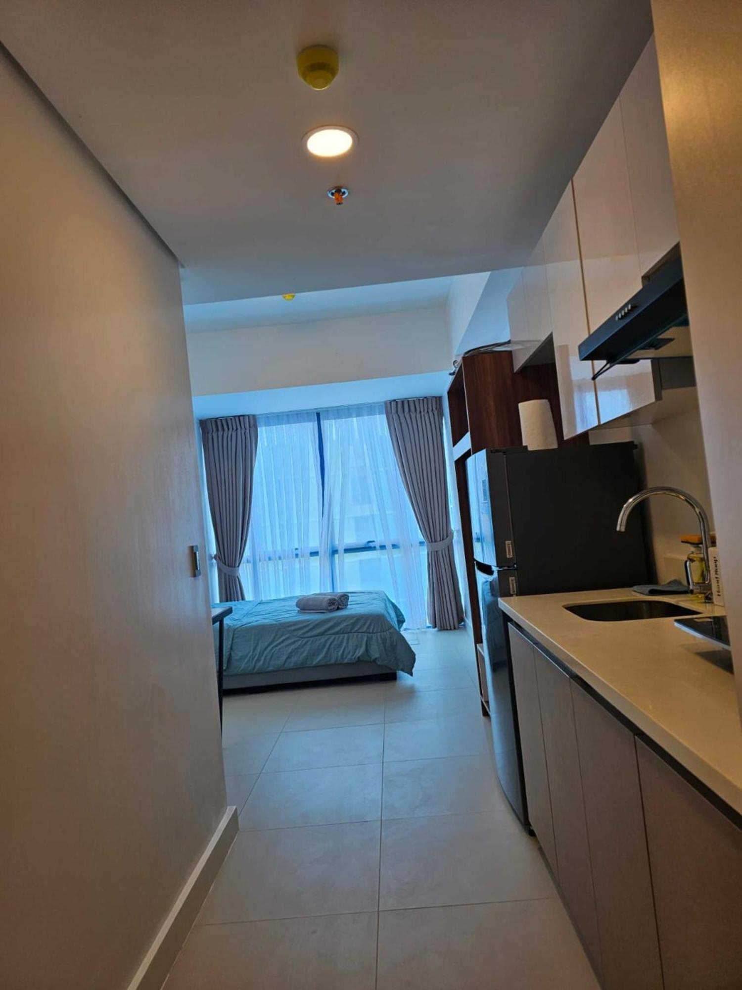38 Park Ave 2707 Apartment