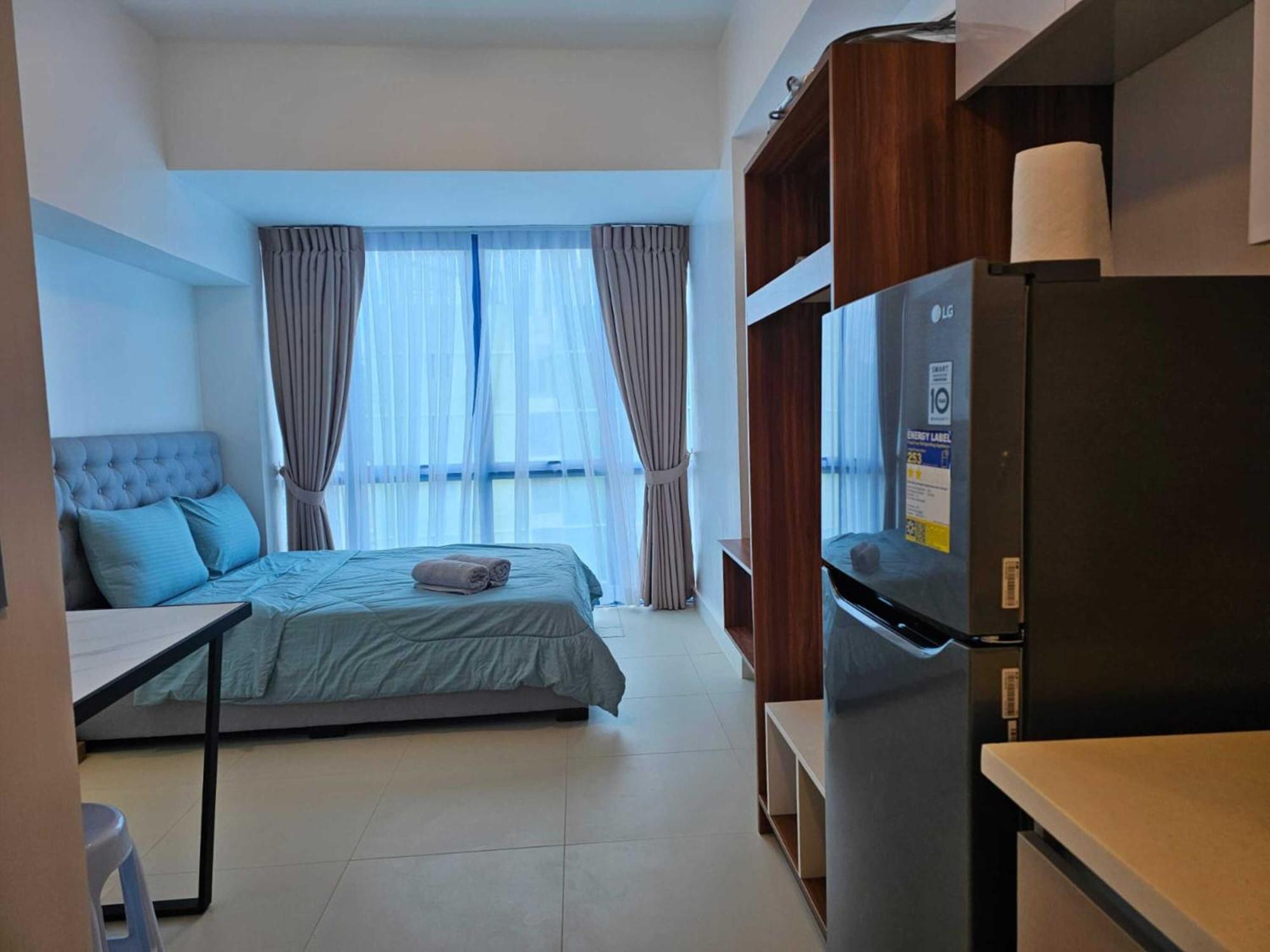 38 Park Ave 2707 Apartment